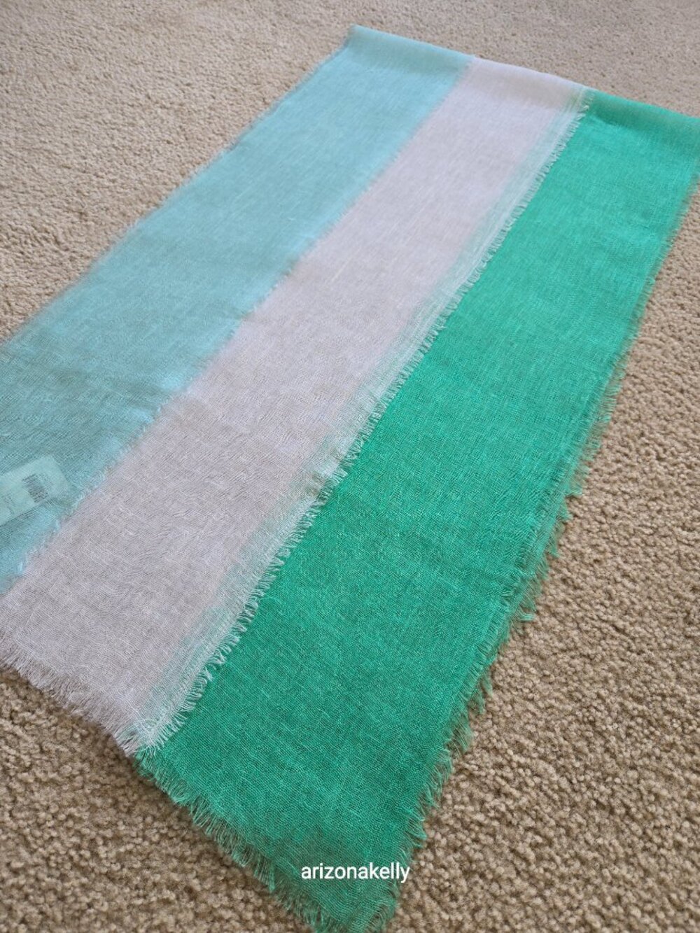 NWT Linen Scarf Per Se Green - Picture 8 of 9